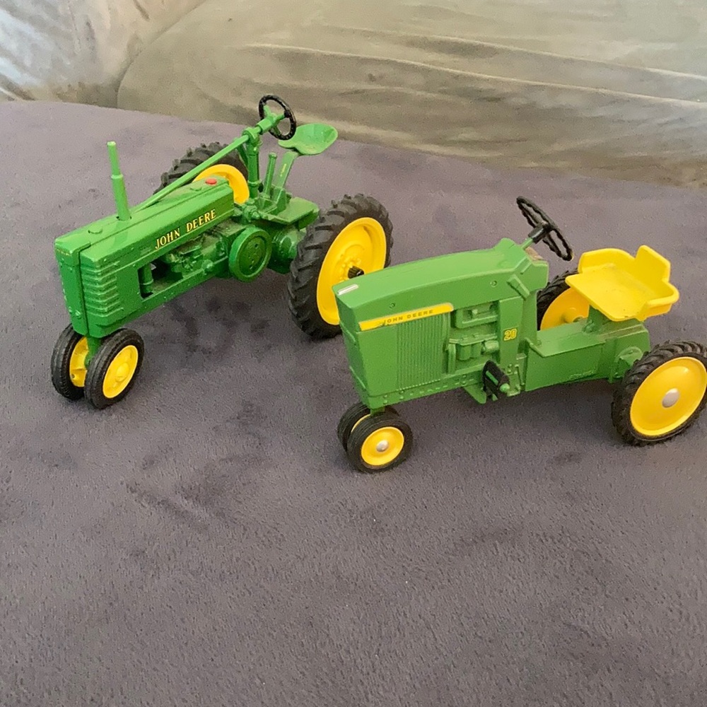 John Deere Metal Tractors